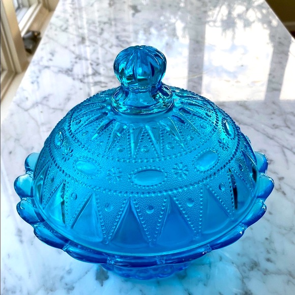 Kemper Wheaton • Blue Glass Lidded Bowl • Depression Glass - Picture 2 of 5